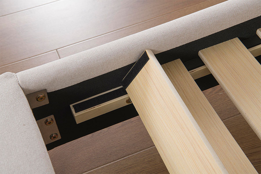 4905 Minimalistički krevet s platformom od tufnastog platna