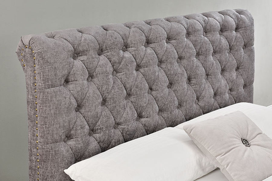1208G Chesterfield Chenille-Velvet Sleigh Otomanski okvir kreveta za pohranu
